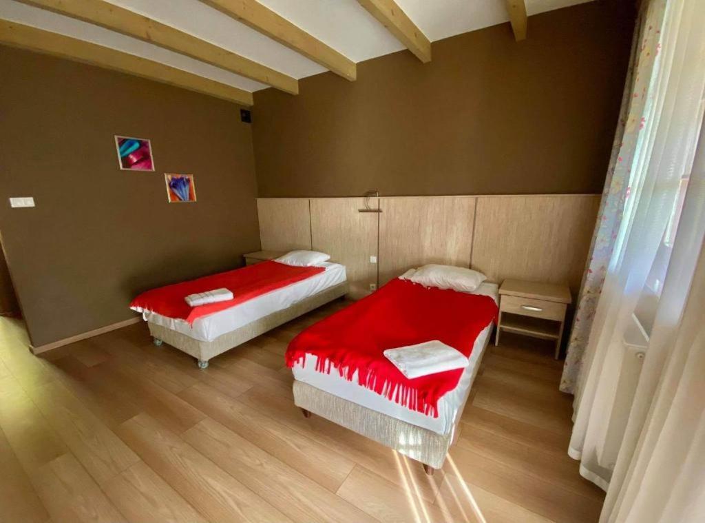 Gostar Aparthotel Jelenia Gora Exterior photo