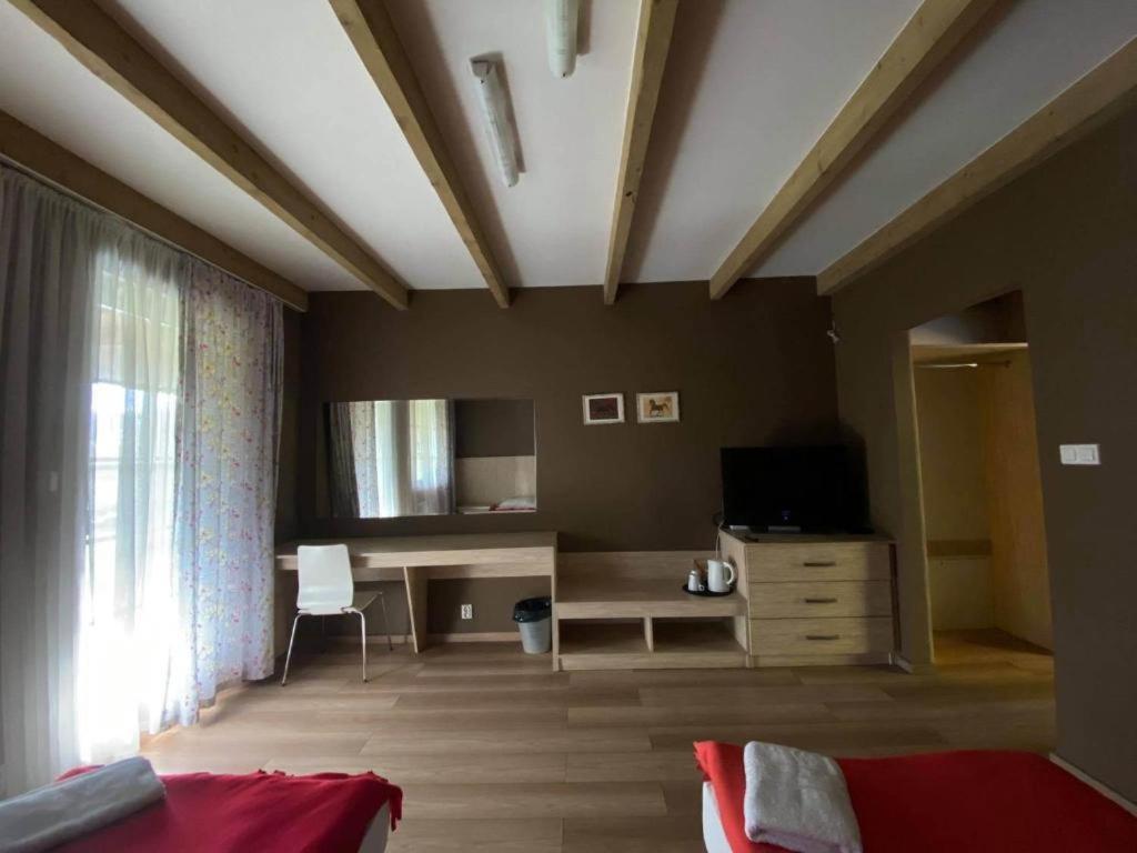 Gostar Aparthotel Jelenia Gora Exterior photo