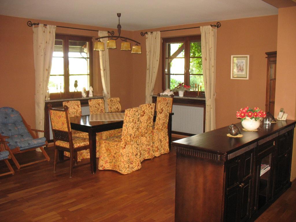 Gostar Aparthotel Jelenia Gora Room photo