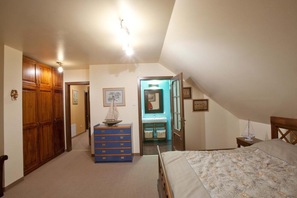 Gostar Aparthotel Jelenia Gora Room photo