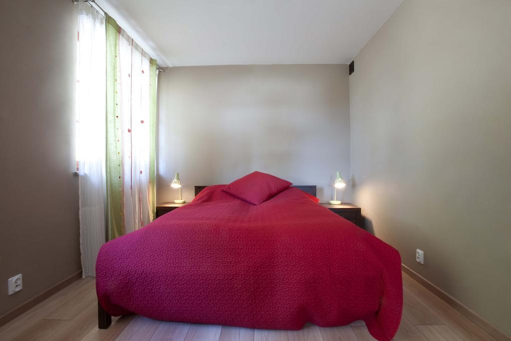 Gostar Aparthotel Jelenia Gora Room photo