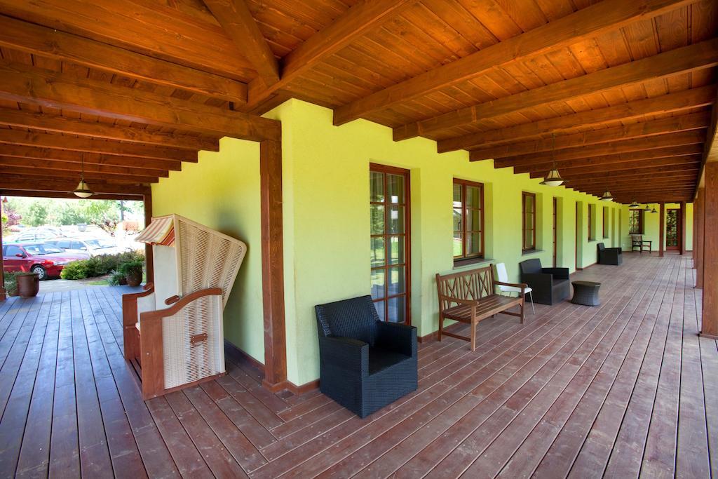 Gostar Aparthotel Jelenia Gora Room photo